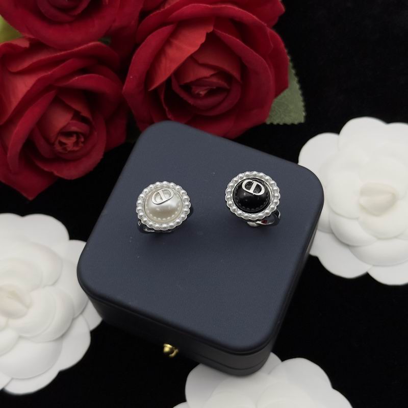 Dior Earring 06lyr642